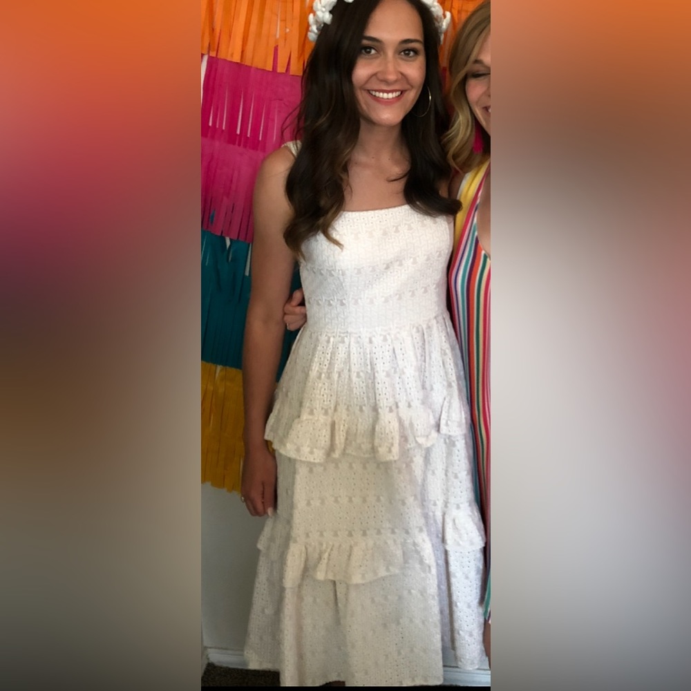 Perfect bridal shower dress. Only worn once!